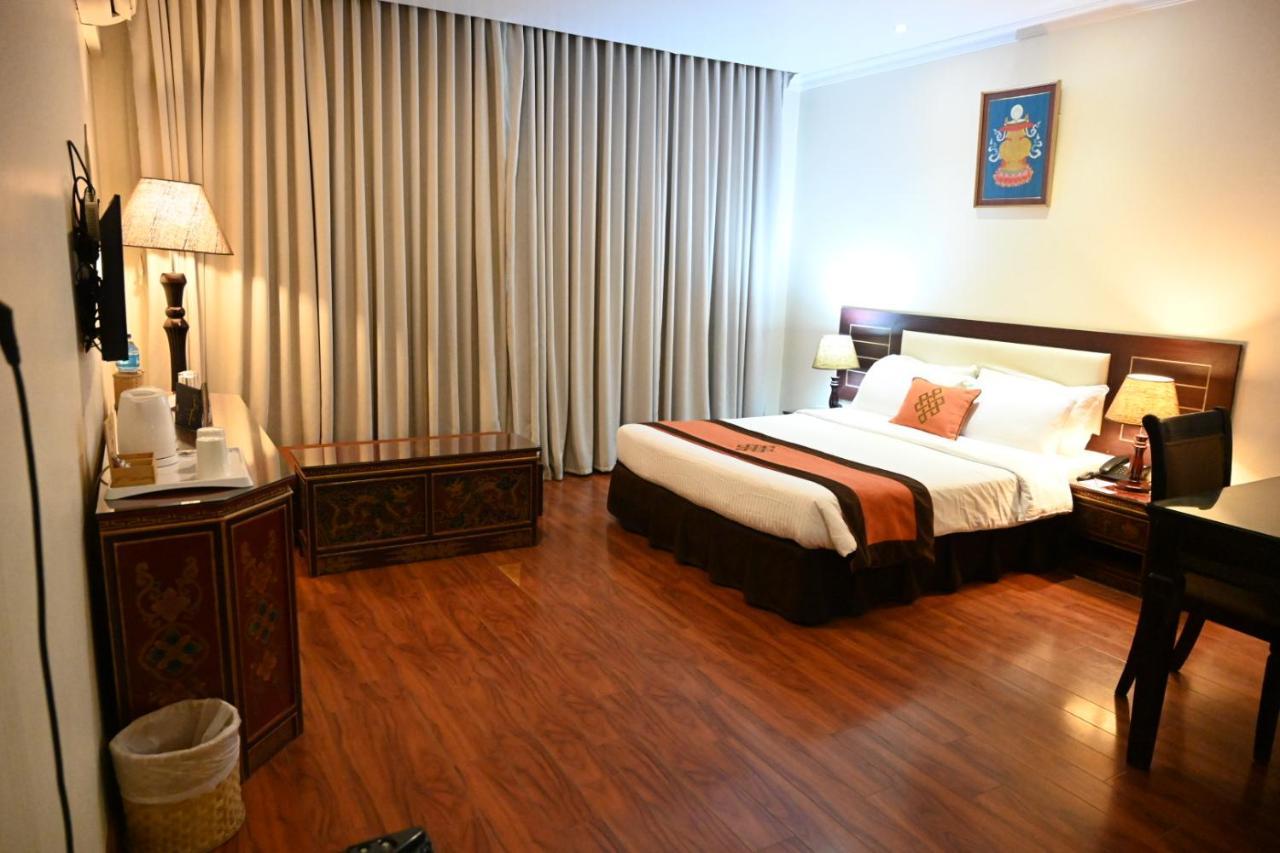 Vannasut Hotel And Spa Kathmandu Exteriör bild