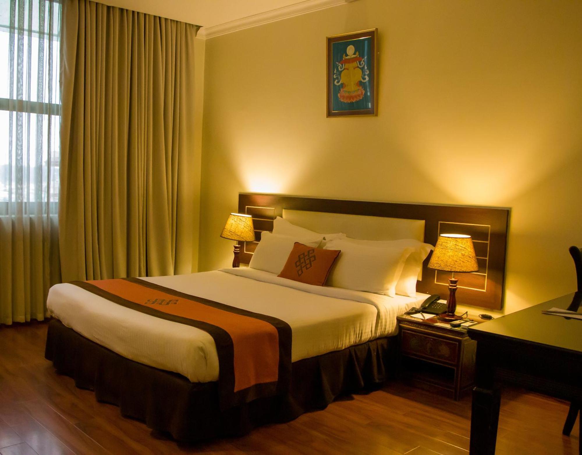 Vannasut Hotel And Spa Kathmandu Exteriör bild