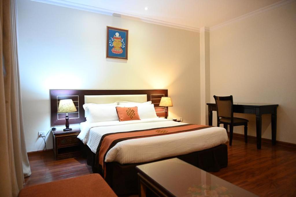 Vannasut Hotel And Spa Kathmandu Exteriör bild