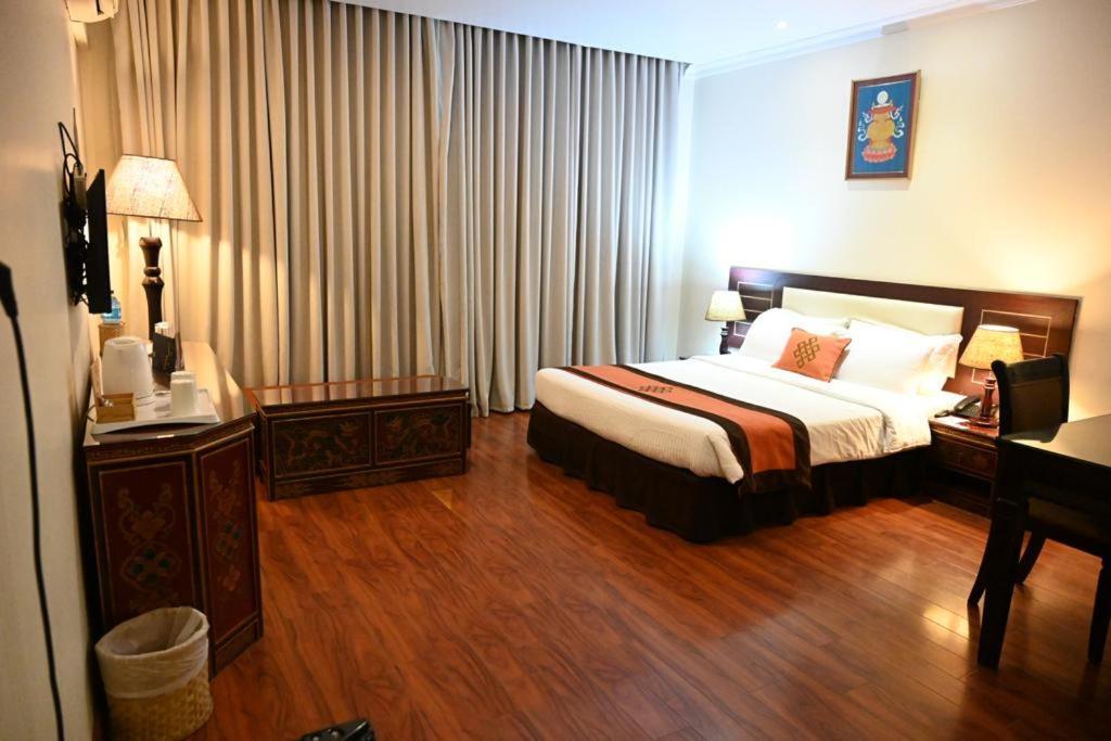 Vannasut Hotel And Spa Kathmandu Exteriör bild